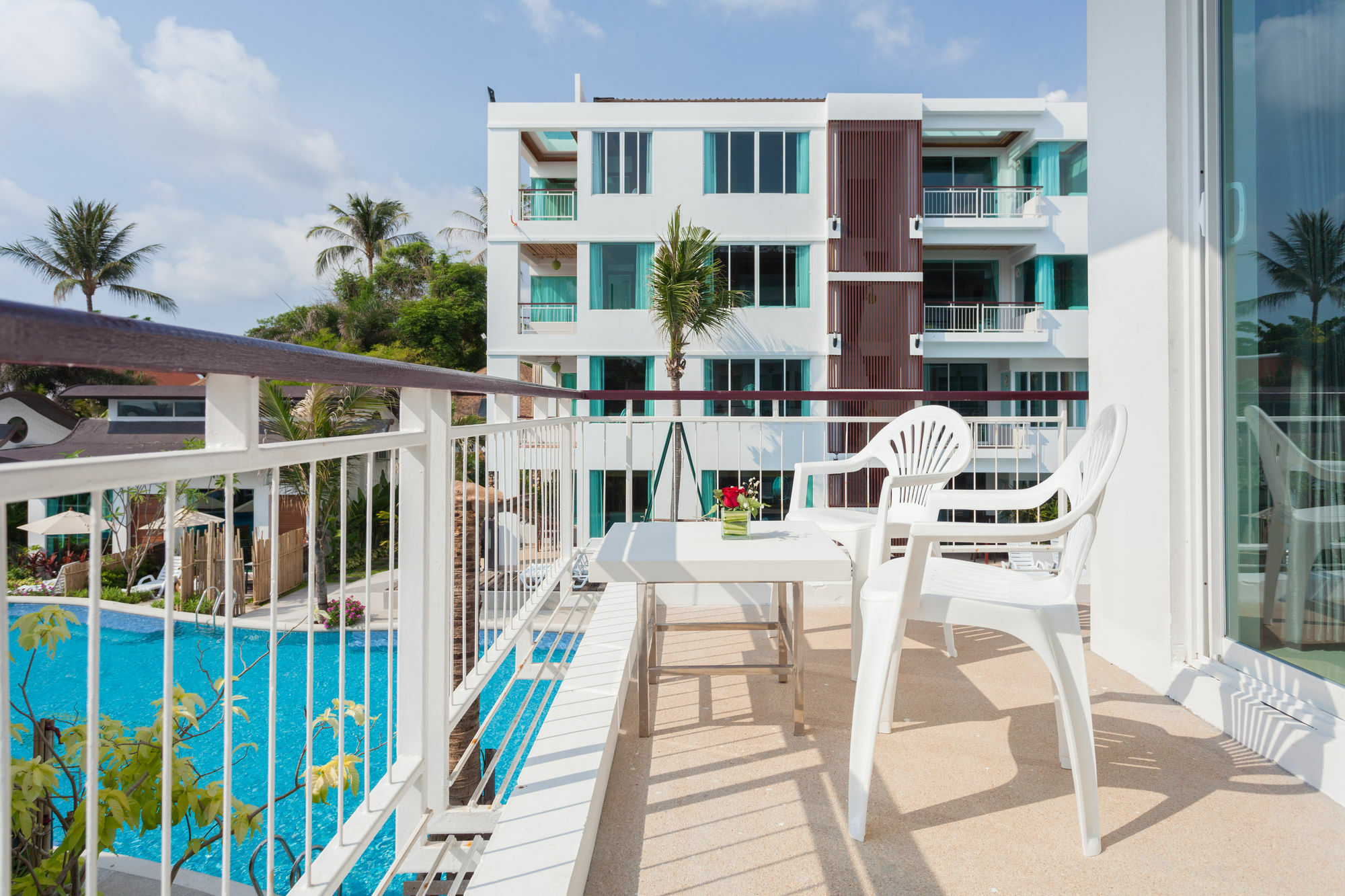 The Samui Beach Resort Самуи Экстерьер фото