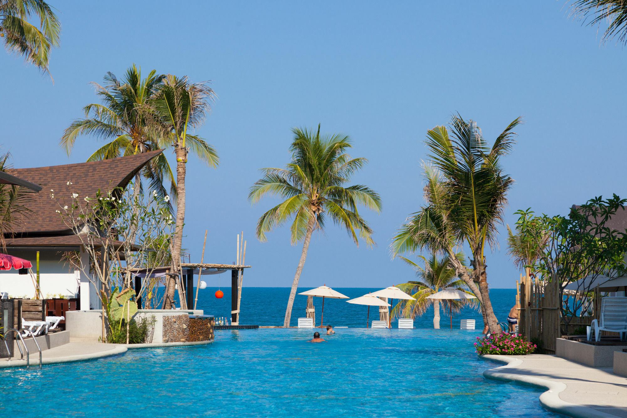 The Samui Beach Resort Самуи Экстерьер фото