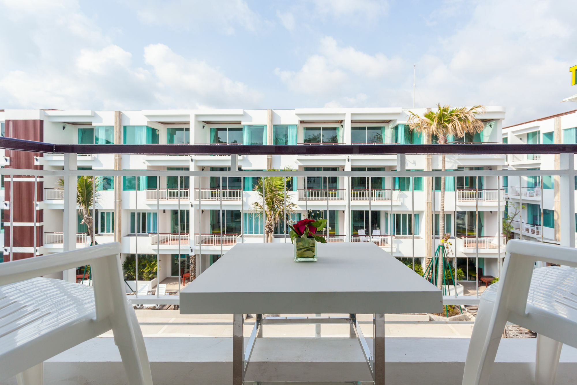 The Samui Beach Resort Самуи Экстерьер фото